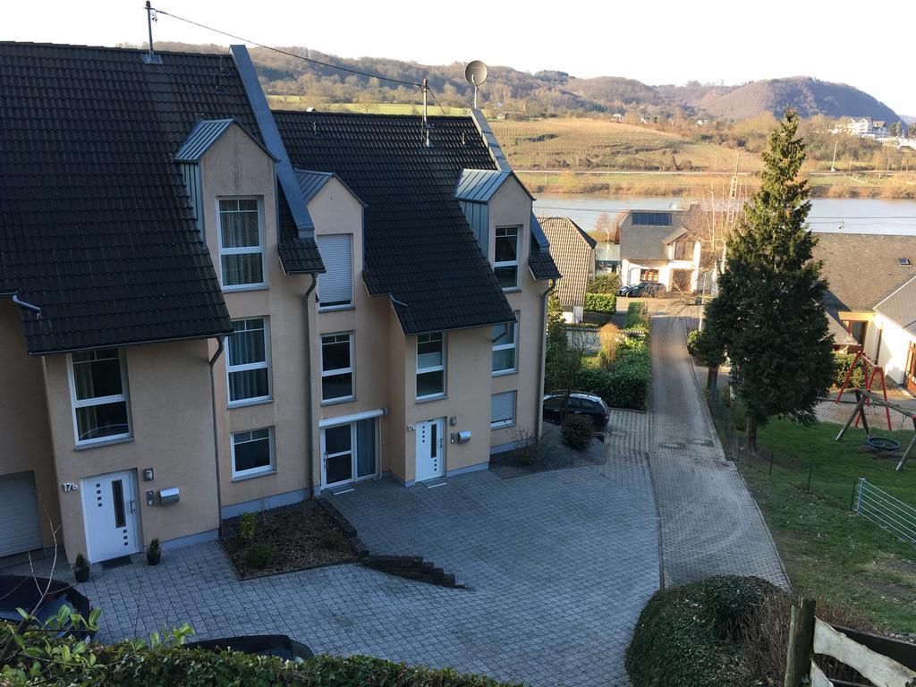 Moselschoen Das Ferienhaus Brodenbach Esterno foto